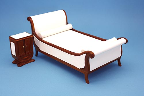 8010-04 - Art Deco Bed